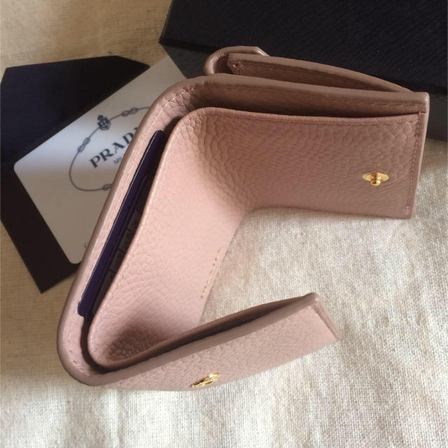 PRADA - PRADA 極ミニ財布♡CIPRIAピンクベージュ♡ソフトレザー PRADA - PRADA 極ミニ財布♡CIPRIAピンクベージュ♡ソフトレザー