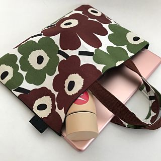 マリメッコ(marimekko)のマリメッコ　ハンドメイド　ミニトート　サブバッグ　(バッグ)