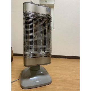 ダイキン(DAIKIN)のダイキン　セラムヒート　遠赤外線暖房機　CER11NS(電気ヒーター)