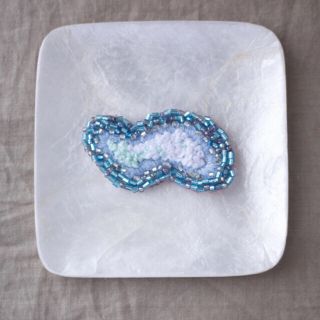 アッシュペーフランス(H.P.FRANCE)のsale(no.71) 刺繍 ビーズ ブルー 水色 ヘアピン ヘアクリップ (ヘアアクセサリー)