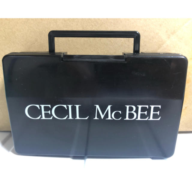 CECIL McBEE(セシルマクビー)のCECIL McBEEの筆記用具セット♡ インテリア/住まい/日用品の文房具(ペンケース/筆箱)の商品写真