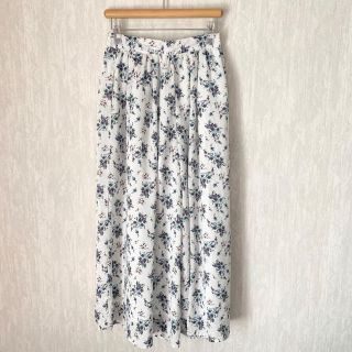 ダブルクローゼット(w closet)の☆特別価格☆ 花柄　ロング　ガウチョパンツ(カジュアルパンツ)