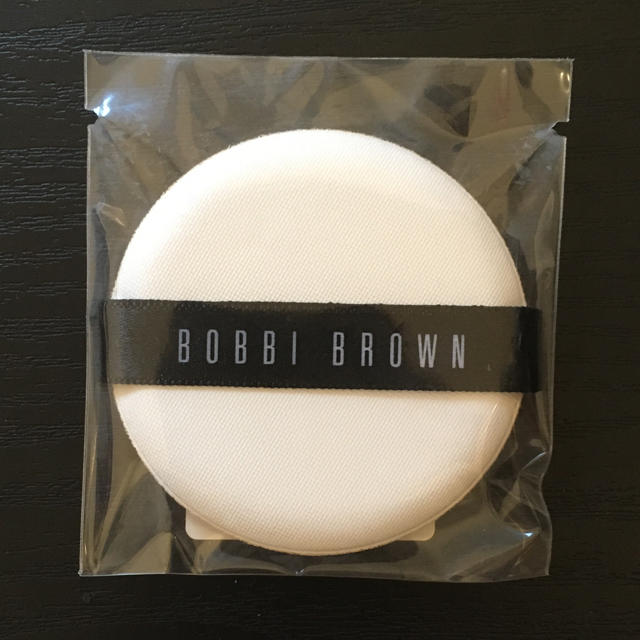 BOBBI BROWN(ボビイブラウン)の【未使用】BOBBI BROWN  クッションファンデスポンジ コスメ/美容のメイク道具/ケアグッズ(パフ・スポンジ)の商品写真