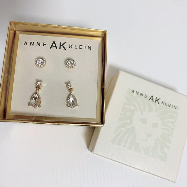 ANNE KLEIN(アンクライン)のシゲちゃん様専用出品　ANNE KLEIN ピアス レディースのアクセサリー(ピアス)の商品写真