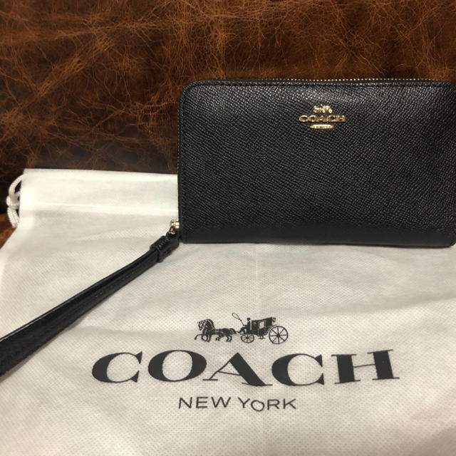 最終価格！超美品！COACH コーチ　スマホも入るマルチウォレット