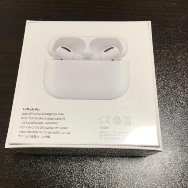 AirPods Pro エアポッド プロ　型番:MWP22J/A 1