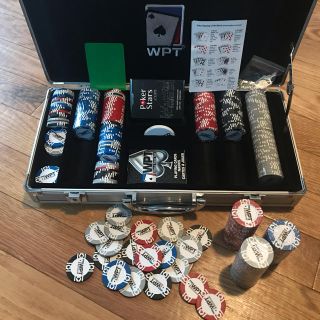 ポーカー セット　wpt テキサスホールデム　トランプ　　poker カジノ