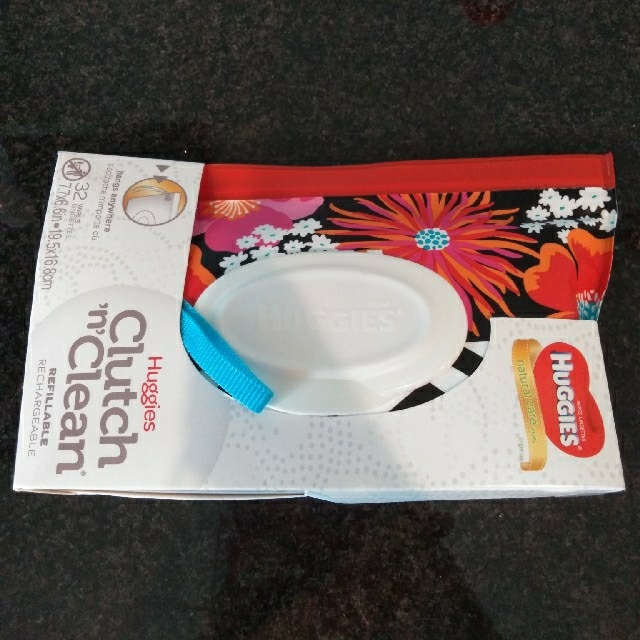 ラスト2個 ハギーズ おしりふきケース キッズ/ベビー/マタニティのおむつ/トイレ用品(ベビーおしりふき)の商品写真