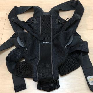 ベビービョルン(BABYBJORN)のベビービョルン ベビーキャリア ミラクル エアリーメッシュ 抱っこひも ブラック(抱っこひも/おんぶひも)