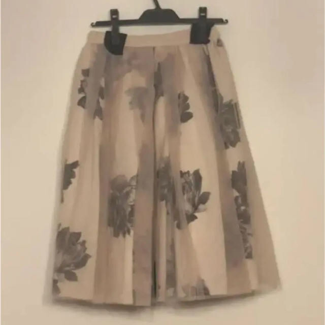 FRAY I.D(フレイアイディー)のフレイアイディー  チュールフラワースカート レディースのスカート(ひざ丈スカート)の商品写真