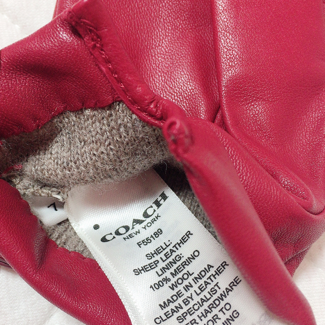 COACH(コーチ)の革グローブ レディースのファッション小物(手袋)の商品写真