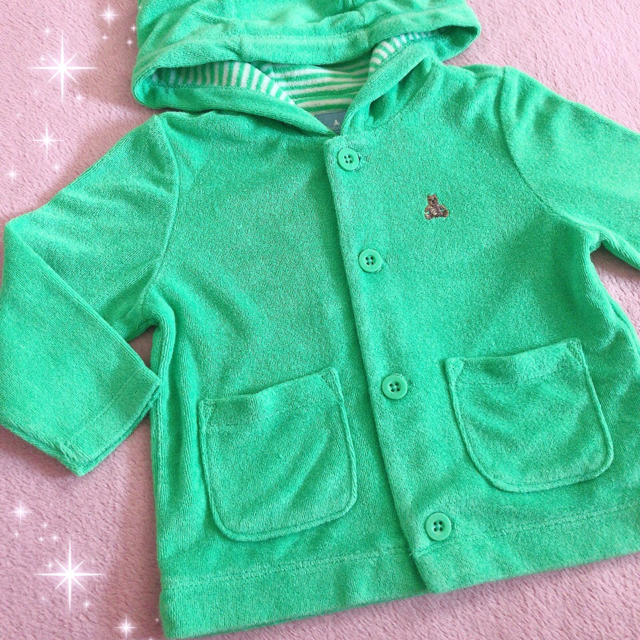 babyGAP(ベビーギャップ)の☆baby Gapベビーギャップ☆くま耳付き☆パイル地パーカー☆70サイズ キッズ/ベビー/マタニティのベビー服(~85cm)(カーディガン/ボレロ)の商品写真