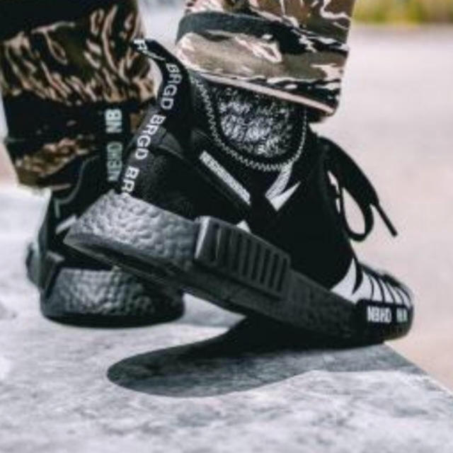 NEIGHBORHOOD(ネイバーフッド)の正規品 ネイバーフッド nmd adidas ❤tシャツyeezy boost  メンズの靴/シューズ(スニーカー)の商品写真