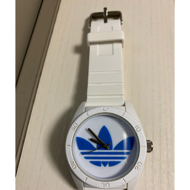 adidas(アディダス)の値下げしました　adidas 腕時計 メンズの時計(腕時計(アナログ))の商品写真