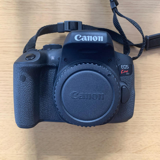 canon eos Kiss x8i wズームキット