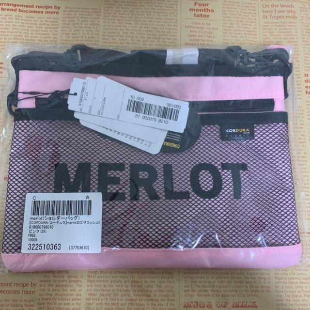 merlot(メルロー)の新品！merlotロゴサコッシュ（定価3,300円） レディースのバッグ(その他)の商品写真