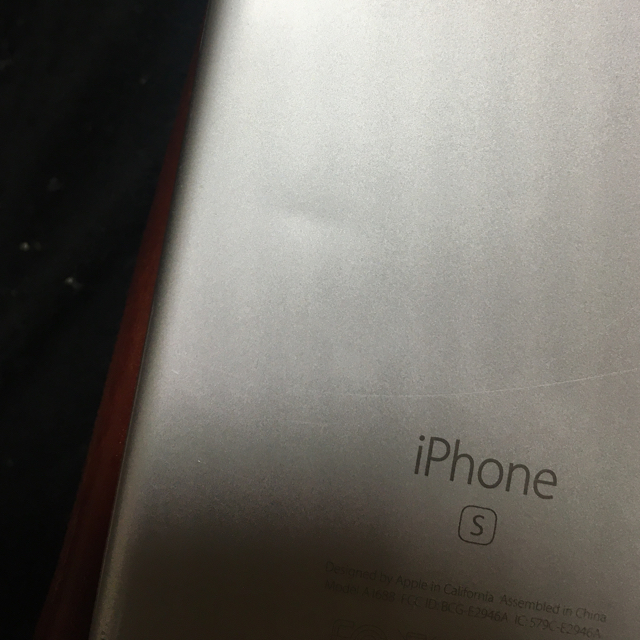 Apple(アップル)のSPACE7777さん専用 64GB 水没ジャンク　Softbank スマホ/家電/カメラのスマートフォン/携帯電話(スマートフォン本体)の商品写真