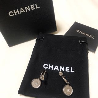 シャネル(CHANEL)の【CHANEL★ピアス】珍しいミラーのピアス♡保存袋＆珍しい紙袋付き♡(ピアス(両耳用))