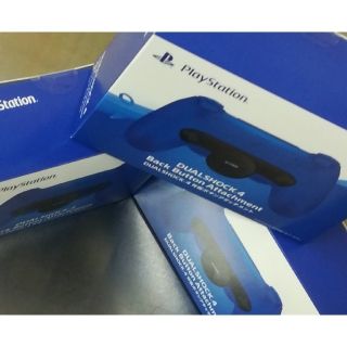 アタッチメント(ATTACHIMENT)のグミ様専用 DUALSHOCK 4 背面ボタンアタッチメント ３台(その他)