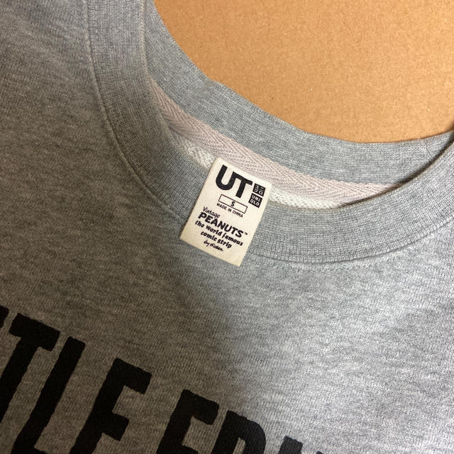 UNIQLO ユニクロ UT PEANUTSコラボトレーナー スウェット