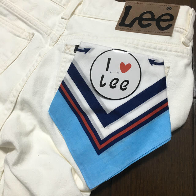 Lee(リー)のLEE ダメージホワイトデニム レディースのパンツ(デニム/ジーンズ)の商品写真