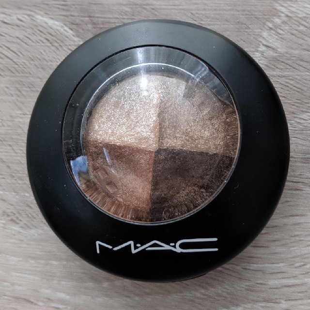 MAC(マック)のM・A・C ミネラライズ アイシャドウ　ソウルドライヴ コスメ/美容のベースメイク/化粧品(アイシャドウ)の商品写真