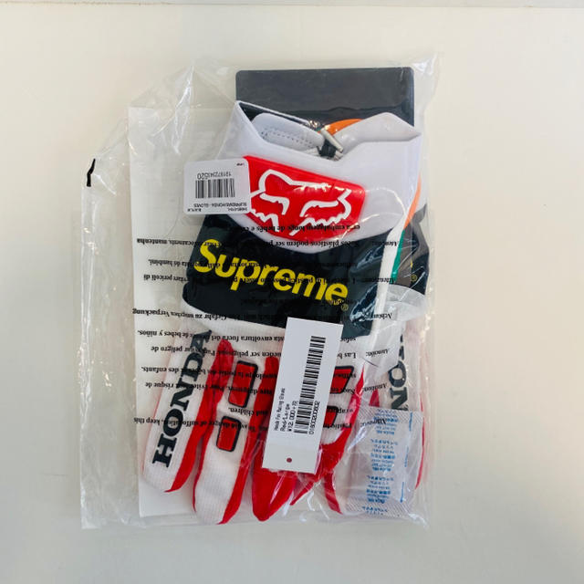 Supreme(シュプリーム)の【おまけ】 Supreme Honda Fox グローブ シュプリーム 自動車/バイクのバイク(装備/装具)の商品写真