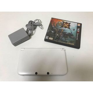 ニンテンドー3DS(ニンテンドー3DS)の任天堂　3DS LL（ホワイト）(家庭用ゲーム機本体)