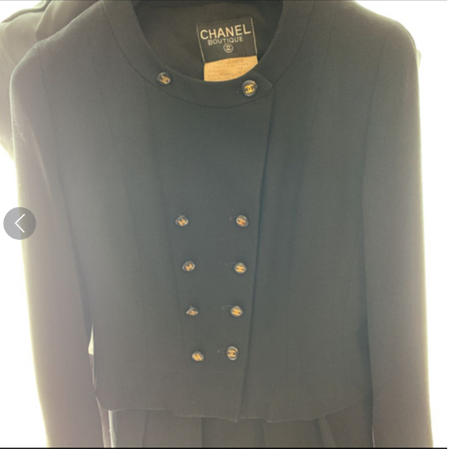 CHANEL(シャネル)のCHANEL  ゴールドココマークボタンxフラッグジャケットxスカートセット レディースのレディース その他(セット/コーデ)の商品写真