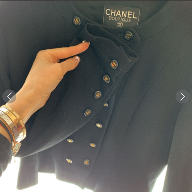 CHANEL(シャネル)のCHANEL  ゴールドココマークボタンxフラッグジャケットxスカートセット レディースのレディース その他(セット/コーデ)の商品写真