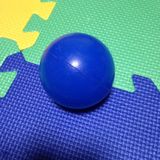 青いボール(ボール)