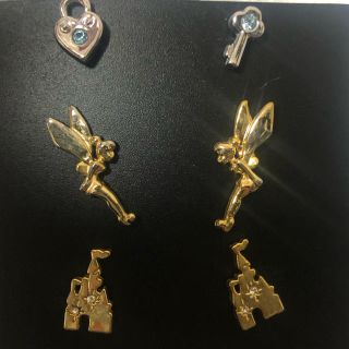 ディズニー(Disney)のティンカーベル♡シンデレラ城♡ピアス(ピアス)