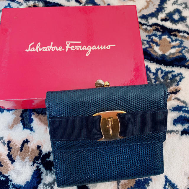 Salvatore Ferragamo(サルヴァトーレフェラガモ)の直美's shop様専用 レディースのファッション小物(財布)の商品写真