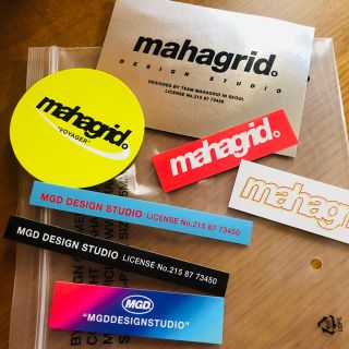 ミックスエックスミックス(mixxmix)のmahagrid ステッカー(シール)