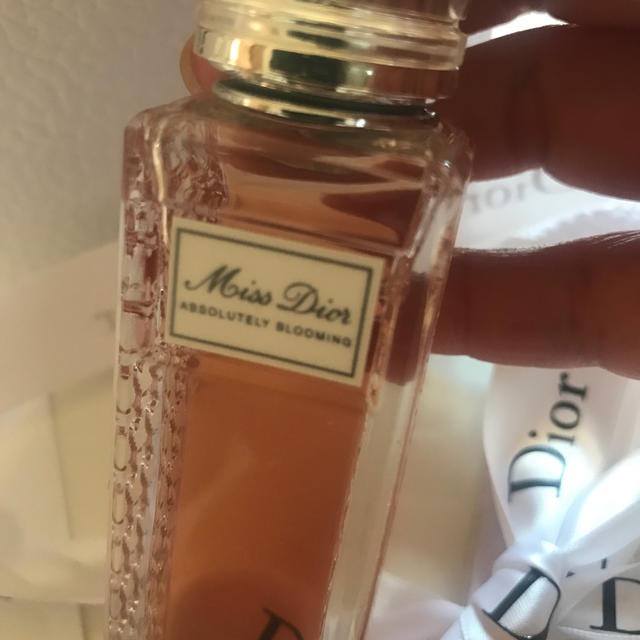 Christian Dior(クリスチャンディオール)のディオール　香水（りんご様専用） コスメ/美容の香水(香水(女性用))の商品写真