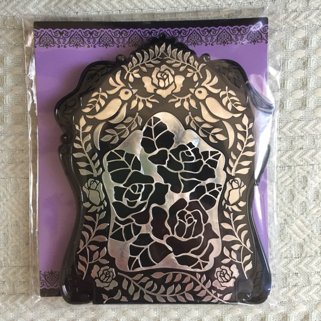 ANNA SUI(アナスイ)の新品未使用☆アナスイ ANNASUI・コンパクトミラー  コスメ/美容のメイク道具/ケアグッズ(その他)の商品写真