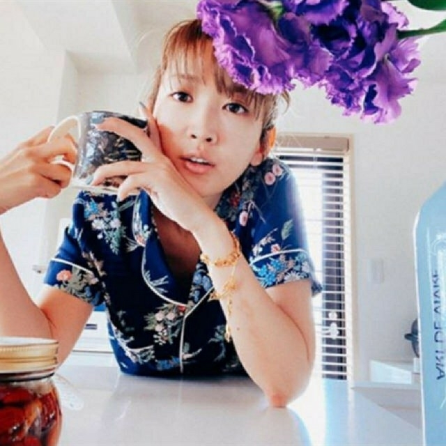 GU(ジーユー)のケイタマルヤマ　gu 紗栄子　パジャマ レディースのルームウェア/パジャマ(パジャマ)の商品写真