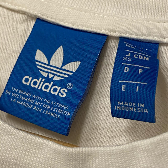 adidas(アディダス)のadidas originals アディダス　ロゴTシャツ　ホワイト レディースのトップス(Tシャツ(半袖/袖なし))の商品写真