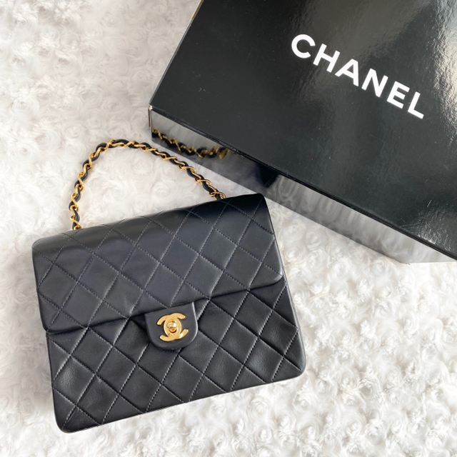 CHANEL ヴィンテージ　マトラッセ　チェーンバッグブラック