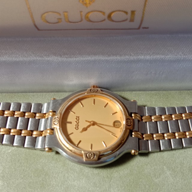 Gucci 腕時計の通販 by V3's shop｜グッチならラクマ - GUCCI GQ9000 NEW