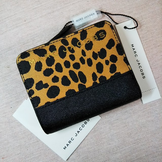 ✨美品✨★【MARCJACOBS】 ★マークジェイコブス 二つ折り財布 ♪