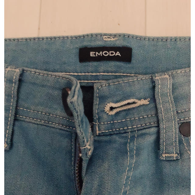 EMODA(エモダ)のEMODA デニム レディースのパンツ(デニム/ジーンズ)の商品写真