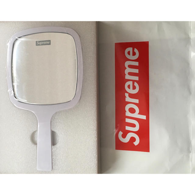 Supreme(シュプリーム)のsupreme ハンドミラー レディースのファッション小物(ミラー)の商品写真