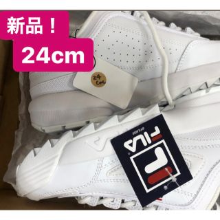 フィラ(FILA)の新品未使FILA DISRUPTOR2 ダッドスニーカー(スニーカー)