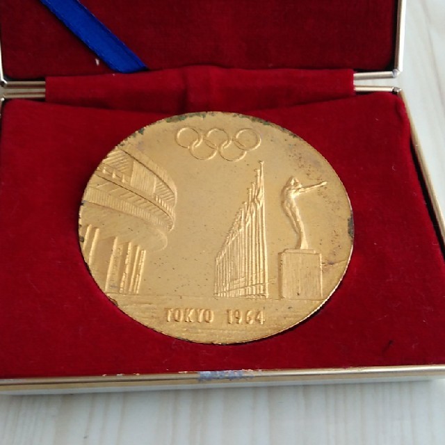 超貴重1964年東京オリンピック記念金メダル84，4gの通販 by ラクマデビュー丸です's shop｜ラクマ