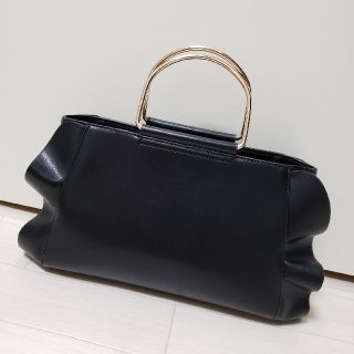 フェンディ(FENDI)の美品★RANDA★フリルバッグ★デートや仕事用にも◎(ハンドバッグ)