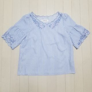 ミッシュマッシュ(MISCH MASCH)のストライプ刺繍トップス(カットソー(半袖/袖なし))