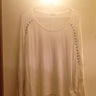 マウジー(moussy)のMOUSSY スタッズドルマンカットソー(カットソー(長袖/七分))