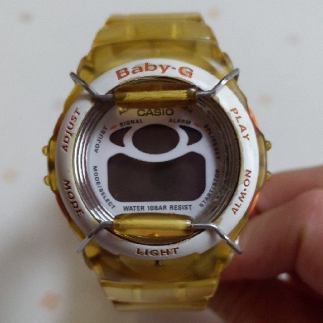 Baby-G(ベビージー)のBaby-G　ロケット　宇宙　イエロー　オレンジ　レア　CASIO レディースのファッション小物(腕時計)の商品写真