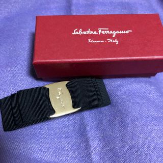 サルヴァトーレフェラガモ(Salvatore Ferragamo)のペコちゃん様専用 フェラガモ リボンバレッタ⚠︎最終値下げ(バレッタ/ヘアクリップ)